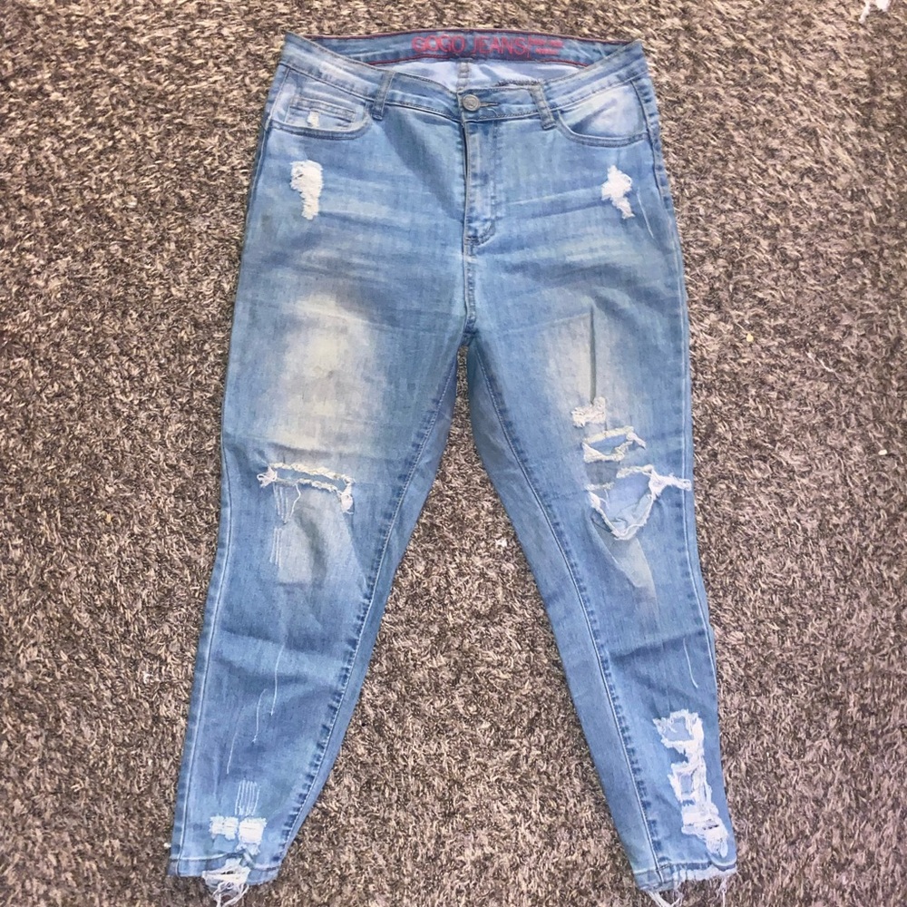 Light-Wash Blue Distressed Gogo Women's Jeans